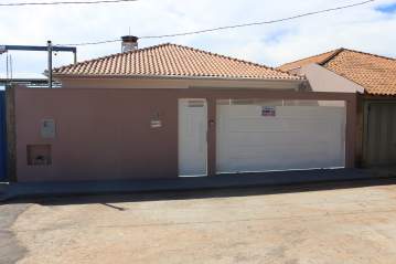Casa à venda Planalto, Campos Gerais - R$ 360.000 - MTCA00271