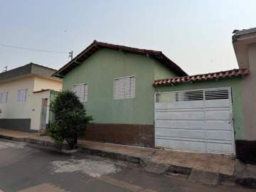 Casa à venda Vila Nova, Campos Gerais - R$ 250.000 - MTCA00382
