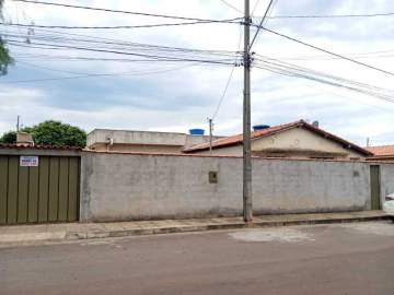 Casa à venda Vila Nova, Campos Gerais - R$ 470.000 - MTCA00389