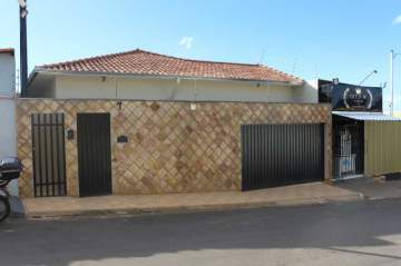 Casa à venda São Benedito, Campos Gerais - R$ 800.000 - MTCA00390