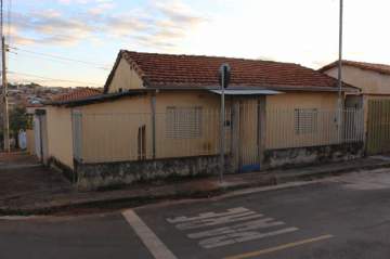 Casa para alugar Baixão, Campos Gerais - R$ 600 - MTCA00417