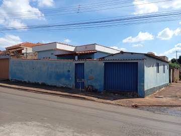 Casa à venda Alvorada, Campos Gerais - R$ 200.000 - MTCA00419
