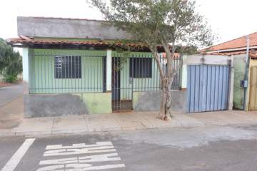 Casa para alugar Bela Vista, Campos Gerais - R$ 1.000 - MTCA00449