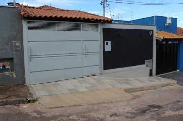 Casa à venda Cidade Nova, Campos Gerais - R$ 350.000 - MTCA00461
