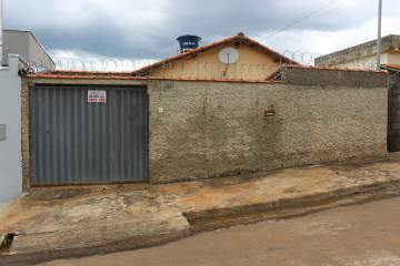 Casa à venda Alvorada, Campos Gerais - R$ 280.000 - MTCA00464