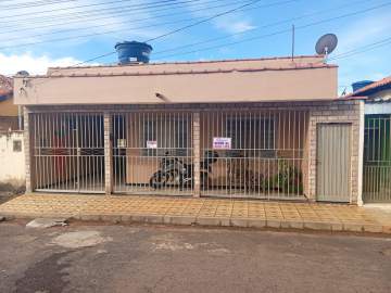 Casa à venda Presépio, Campos Gerais - R$ 415.000 - MTCA00465