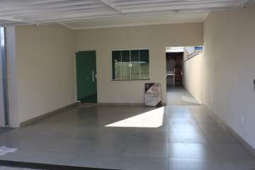 Casa à venda Vila Nova, Campos Gerais - R$ 590.000 - MTCA00482