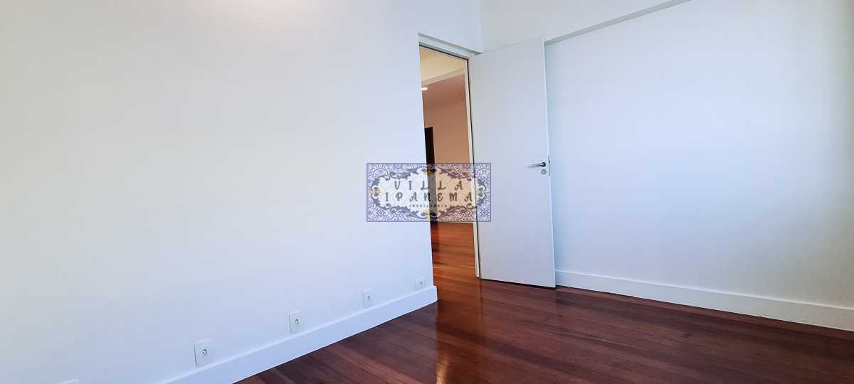 Conheça FA do imóvel - Cobertura à venda Avenida Lúcio Costa, Barra da Tijuca, Rio de Janeiro - R$ 3.350.000 - CPAZ608 - 35 FA - 35