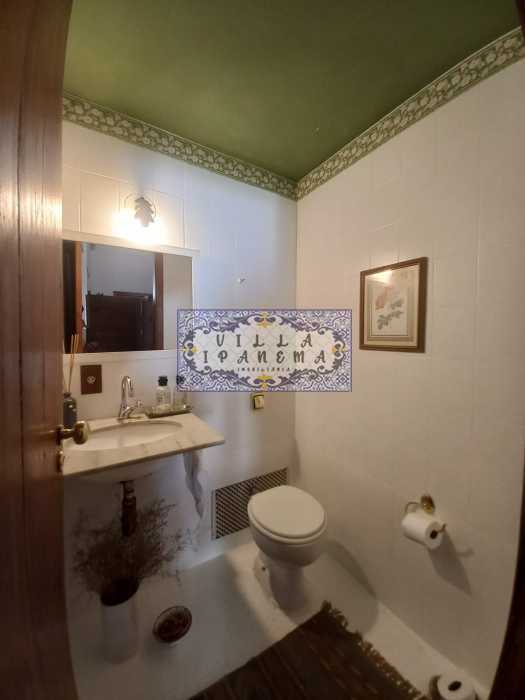 Conheça WhatsApp Image 2023-09-29 at 0 do imóvel - ITANHANGÁ I CASA DUPLEX I 750 M² I VARANDA I 4 QTS I 3 BANHS I PISCINA E GARAGEM - 0030ELIENE - 32 WhatsApp Image 2023-09-29 at 0 - 32