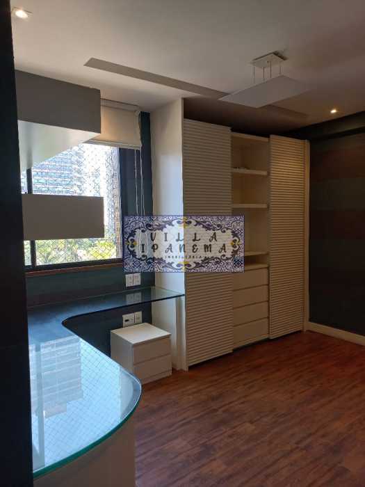 Conheça WhatsApp Image 2023-08-24 at 1 do imóvel - BARRA I COB. DUPLEX I 263 M² I VARANDA I 3 QTS (SUÍTE) I 4 BANHS E 3 VAGAS! - 0039ELIENE - 38 WhatsApp Image 2023-08-24 at 1 - 38