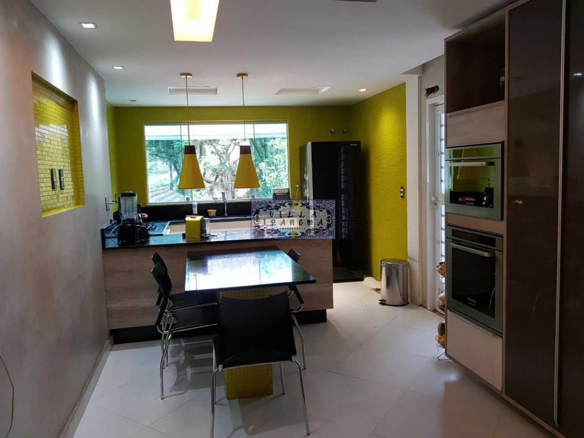 Conheça WhatsApp Image 2023-10-16 at 1 do imóvel - Casa em Condomínio à venda Rua Estrela Dalva, Itanhangá, Rio de Janeiro - R$ 1.770.000 - 0055ELIENE - 18 WhatsApp Image 2023-10-16 at 1 - 18