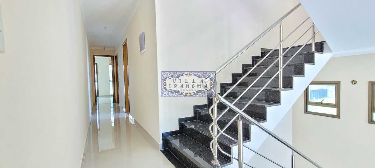 Conheça DB do imóvel - Casa em Condomínio à venda Rua Renata Fronzi, Barra da Tijuca, Rio de Janeiro - R$ 2.920.000 - LI0023 - 13 DB - 13