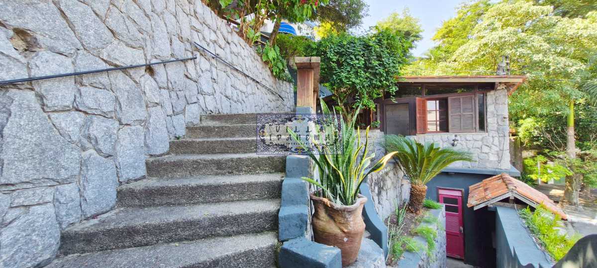 Conheça K do imóvel - Casa à venda Estrada Leopoldo Froes, São Francisco, Niterói - R$ 2.000.000 - IPA20571 - 43 K - 43