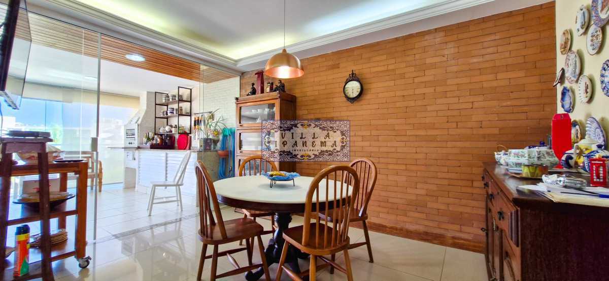 Conheça CB do imóvel - Cobertura à venda Avenida Comandante Júlio de Moura, Barra da Tijuca, Rio de Janeiro - R$ 3.300.000 - IPA20700 - 10 CB - 10