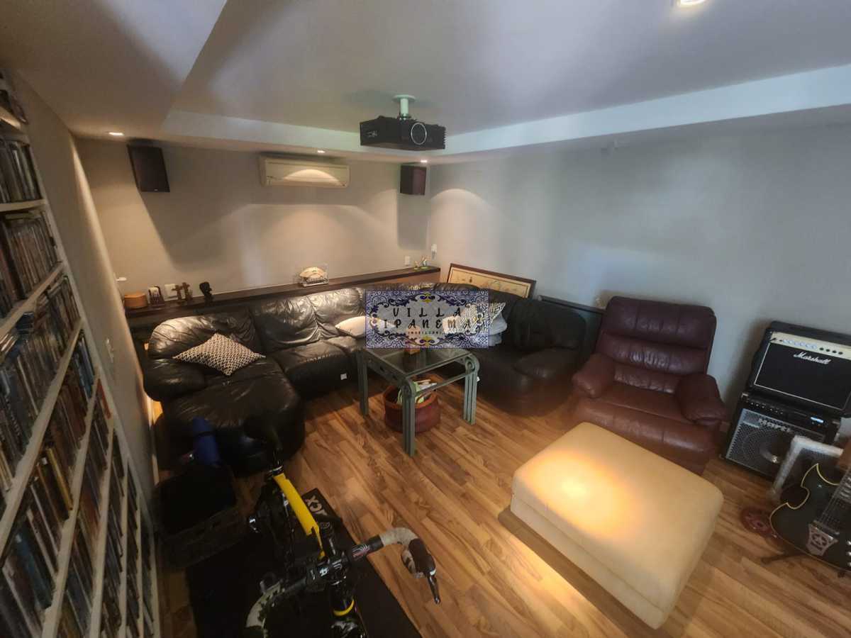 D2 - 15