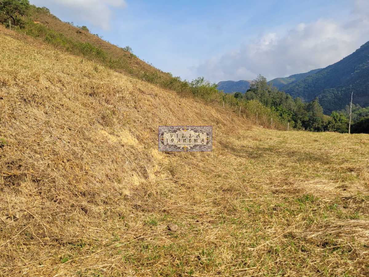 Conheça r 1. do imóvel - VENDO UM EXCELENTE LOTE DE 82.000, NA ESTRADA DA EMBRATEL, VERA CRUZ, MIGUEL PEREIRA. - IPA230124 - 13 r 1. - 13