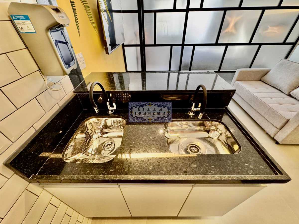 Conheça f 3. do imóvel - Studio à venda Rua Evaristo da Veiga, Centro, Rio de Janeiro - R$ 325.000 - LI0068 - 18 f 3. - 18