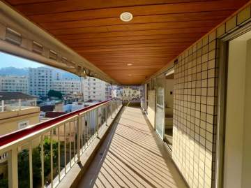 ÓTIMA OPORTUNIDADE! - Cobertura com aproximadamente 170m² Localizada numa das melhores ruas do bairro! - ROL180