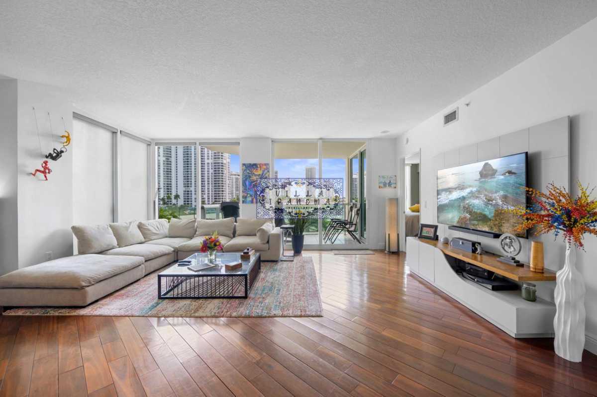 Conheça B 1. do imóvel - Apartamento à venda Avenida Hidden Bay Dr, Aventura, Flórida,Internacional - R$ 3.490.000 - VAN009 - 4 B 1. - 4