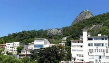Urca - Rua Roquete Pinto - Encante-se com esta charmosa Casa de rua à venda, - ROL191