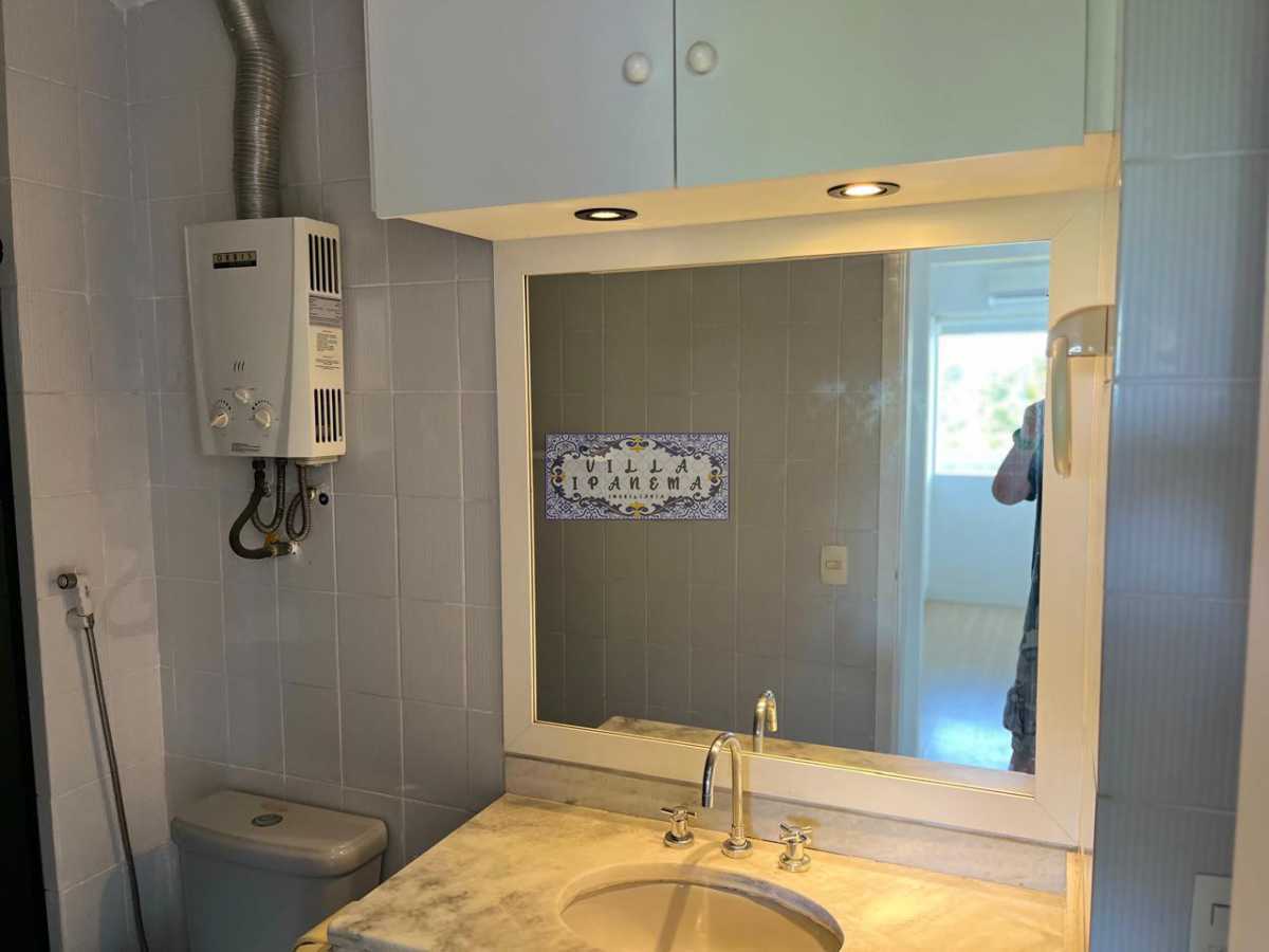 Conheça banheiro 2. do imóvel - Apartamento à venda Avenida das Américas, Barra da Tijuca, Rio de Janeiro - R$ 825.000 - ML12 - 16 banheiro 2. - 16