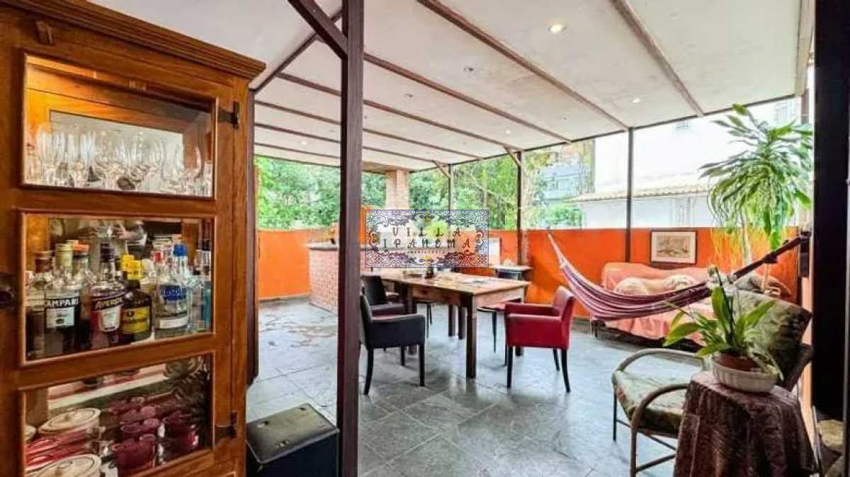 3fad93fb-a4dd-4c95-ac3f-06a965 - 4