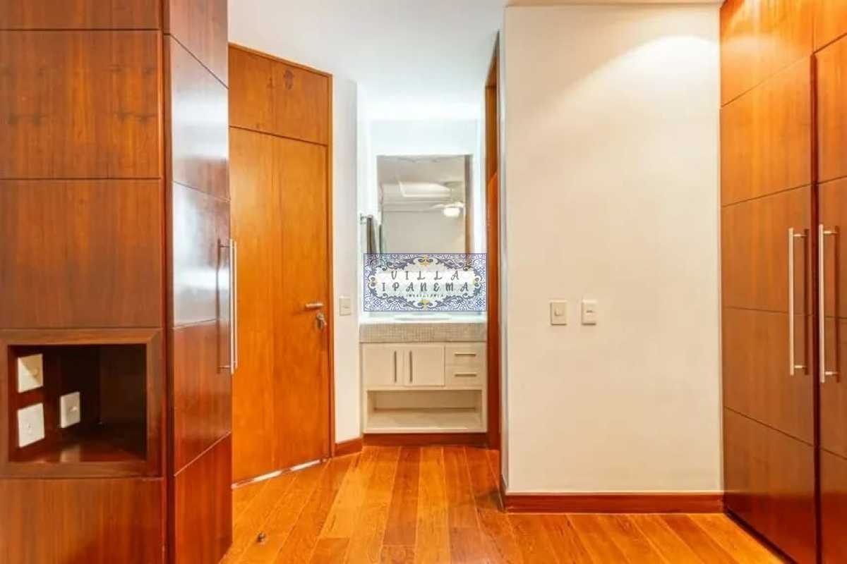 0c9b3da9-d69d-43f6-94b6-ccd899 - 16