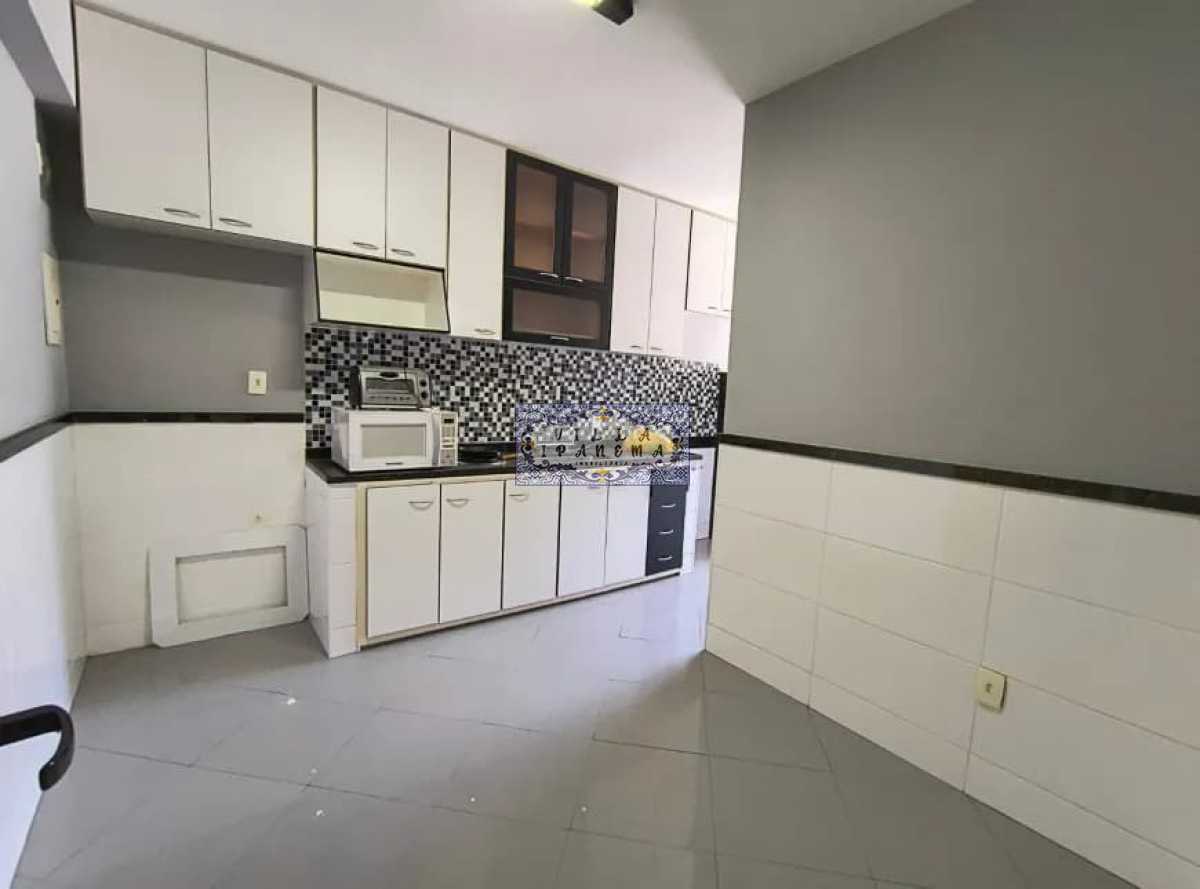 16aa0ccd-ded5-4cd5-8838-b8411c - 16