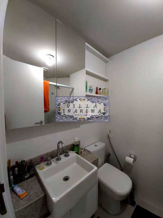 107afedd-4490-4fdc-9570-102035 - 13