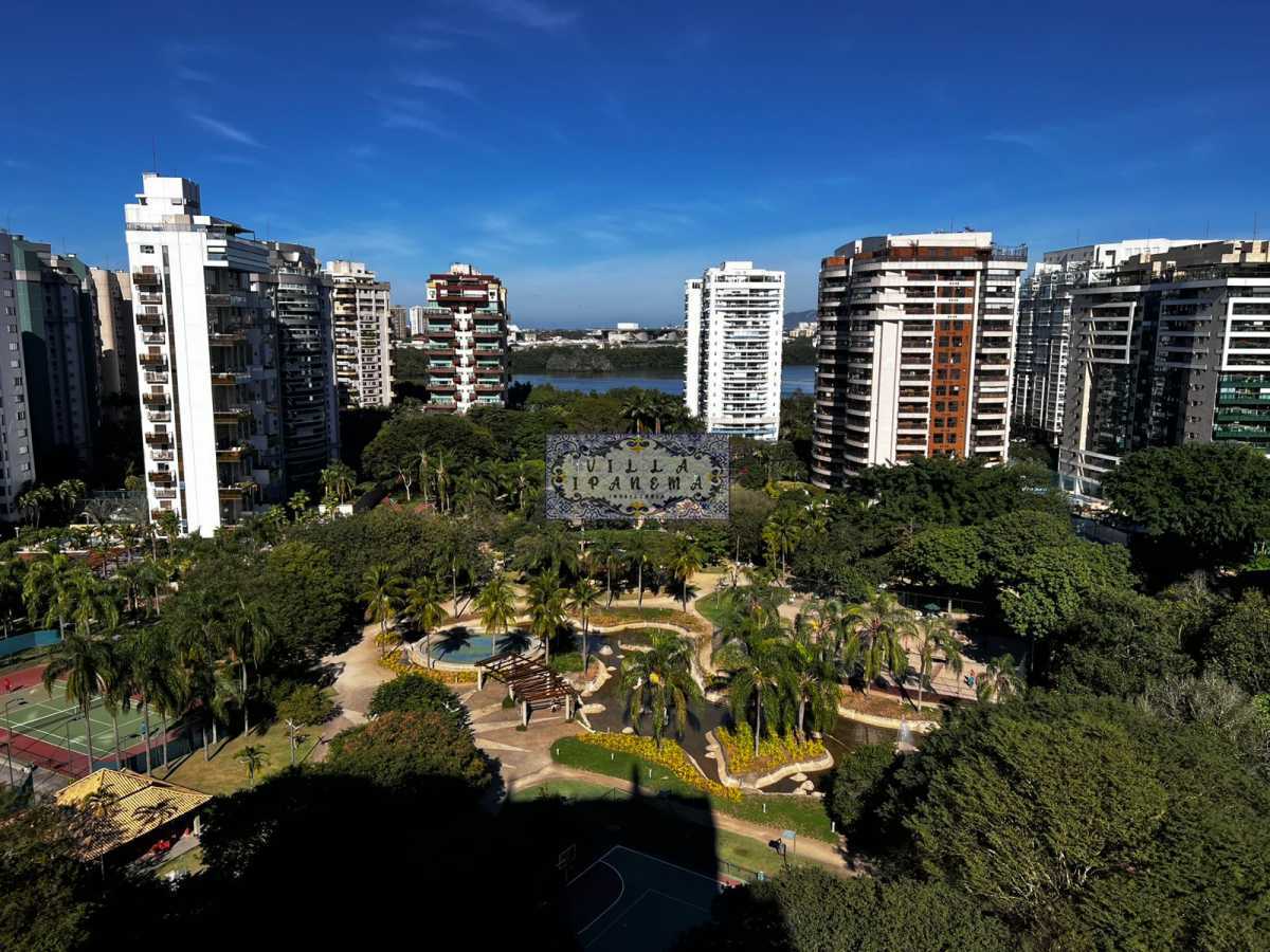 f2932fcc-5119-4e1f-979b-8bf545 - 1