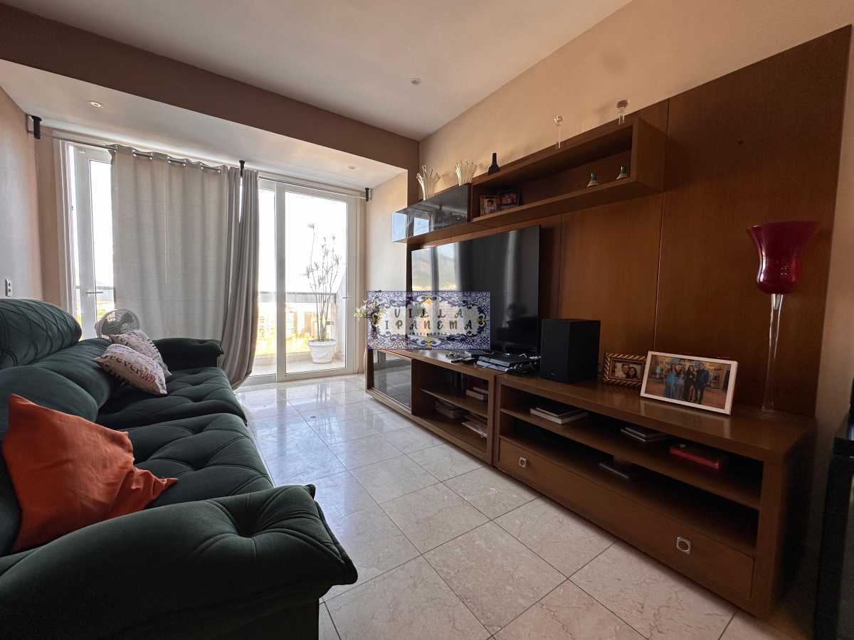 1e475771-f472-4b5d-b82f-877cfe - 10