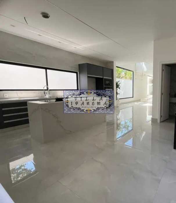 1fd9cb4b-33a7-43a7-83e4-158be3 - 12