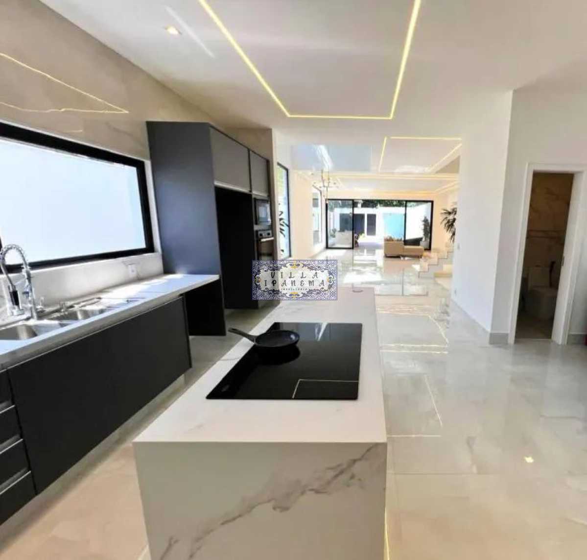 3a30c924-aaa5-400d-ba98-3897fb - 13