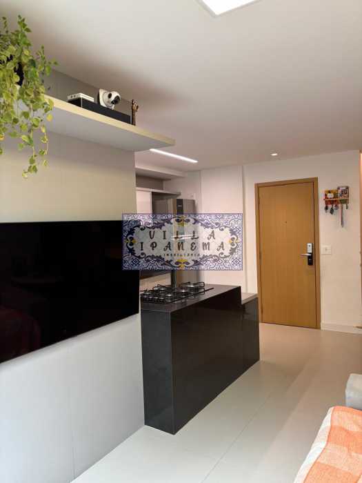 103dd7af-d7c9-42bd-b830-5c77fe - 5