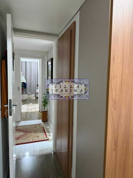 1B3F9A1C-48E0-43E4-8C3E-47B204 - 7