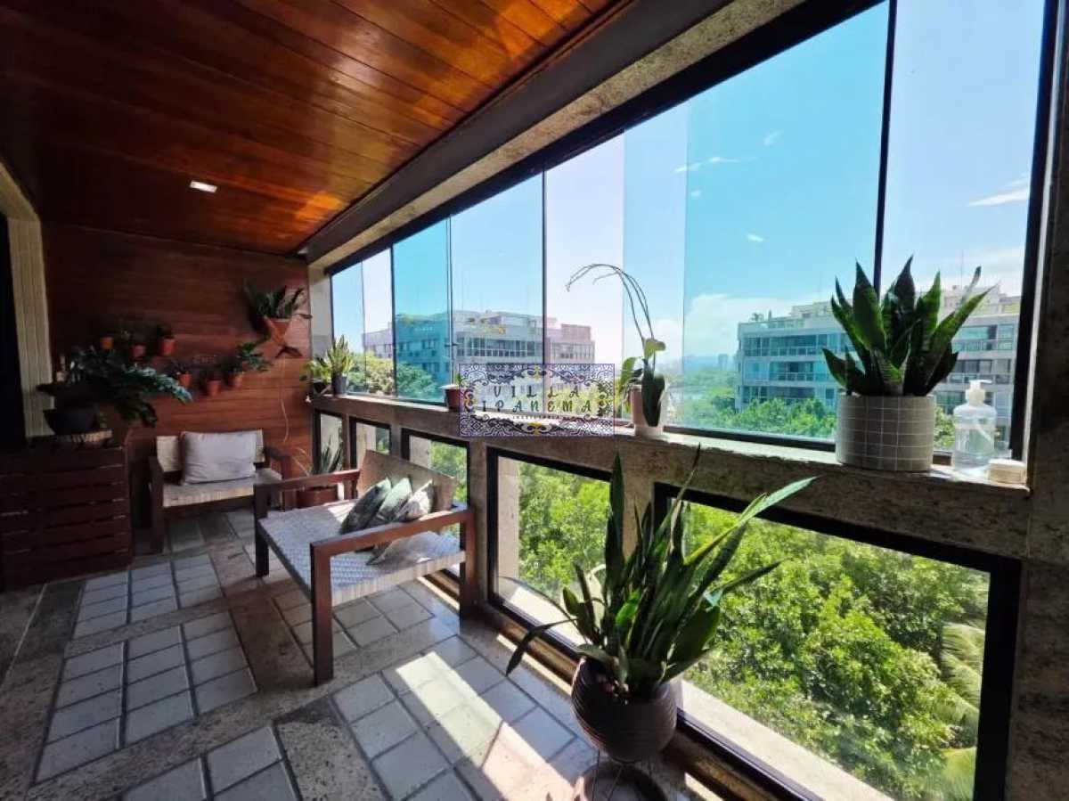 8aa0d249-599c-4bfa-a99e-337cc6 - 4