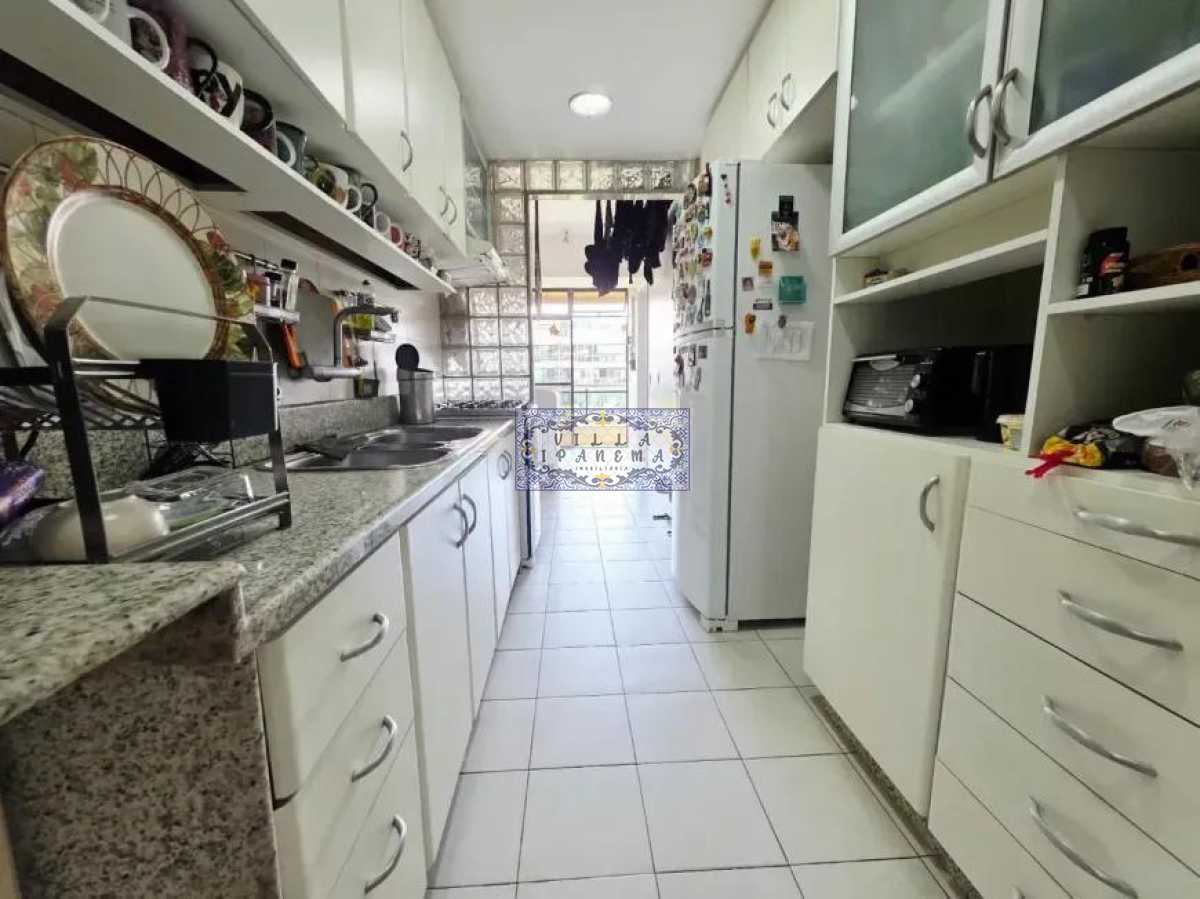 cae51534-5a5d-4e13-b348-fa36ac - 17