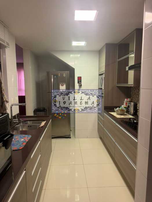 d7f3d26c-94b9-4624-bc8d-e0c279 - 20