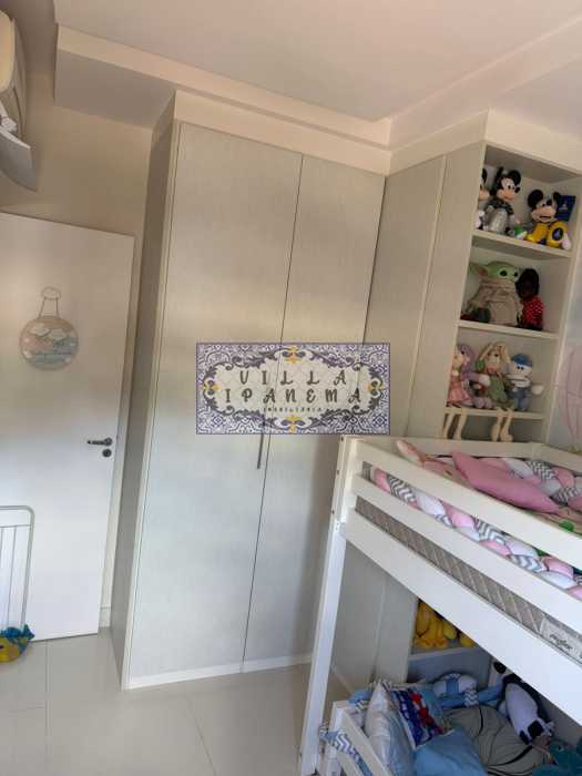 214BD79F-D473-4A29-9524-BF68B3 - 31