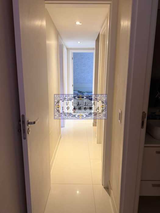 A2CBC32F-957B-4CCD-A419-22B6CF - 25