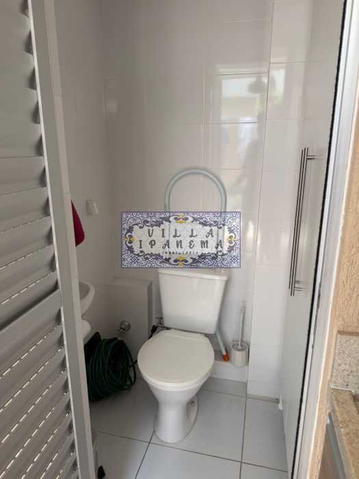 0743DF73-F54A-4A87-92EB-7B40B1 - 23