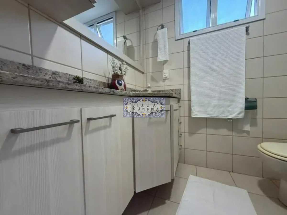 ade643fc-c642-4a2c-90fb-9fb62e - 18