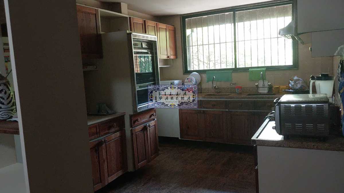 ef310ed6-a1a2-4ea0-8d07-e56606 - 31