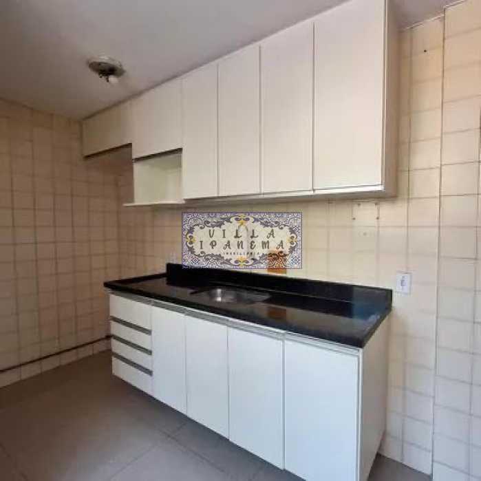 ed93cb69-7d8c-4207-894f-d9f014 - 33