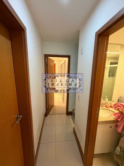 F330E62B-F6DD-48EA-A2C5-10E3F2 - 26