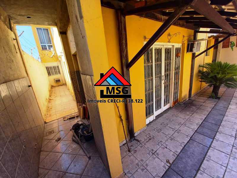 Conheça 27 do imóvel - Casa 4 quartos com quintal, local tranquilo com comércio - CGCA40014 - 27 27 - 27
