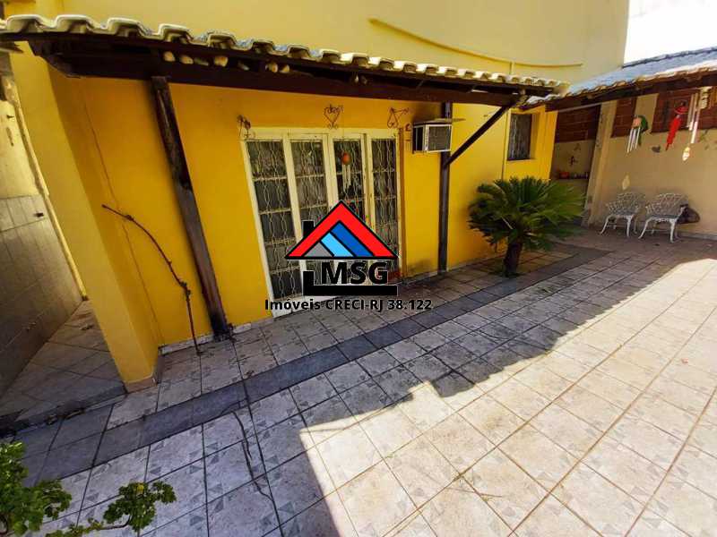 Conheça 29 do imóvel - Casa 4 quartos com quintal, local tranquilo com comércio - CGCA40014 - 29 29 - 29