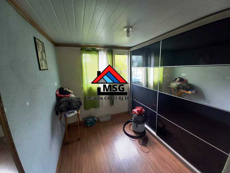 Conheça 18 - 2ºquarto do imóvel - Excelente oportunidade para moradia e ou investimento, São 3 casas no mesmo terreno com entrada totalmente independente. - CGCA30050 - 18 18 - 2ºquarto - 18