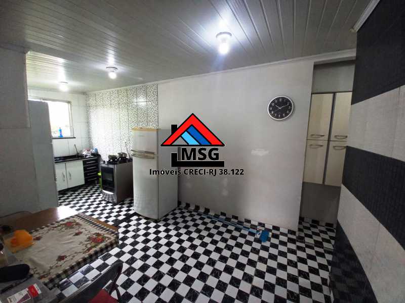 Conheça 21 cozinha do imóvel - Excelente oportunidade para moradia e ou investimento, São 3 casas no mesmo terreno com entrada totalmente independente. - CGCA30050 - 21 21 cozinha - 21