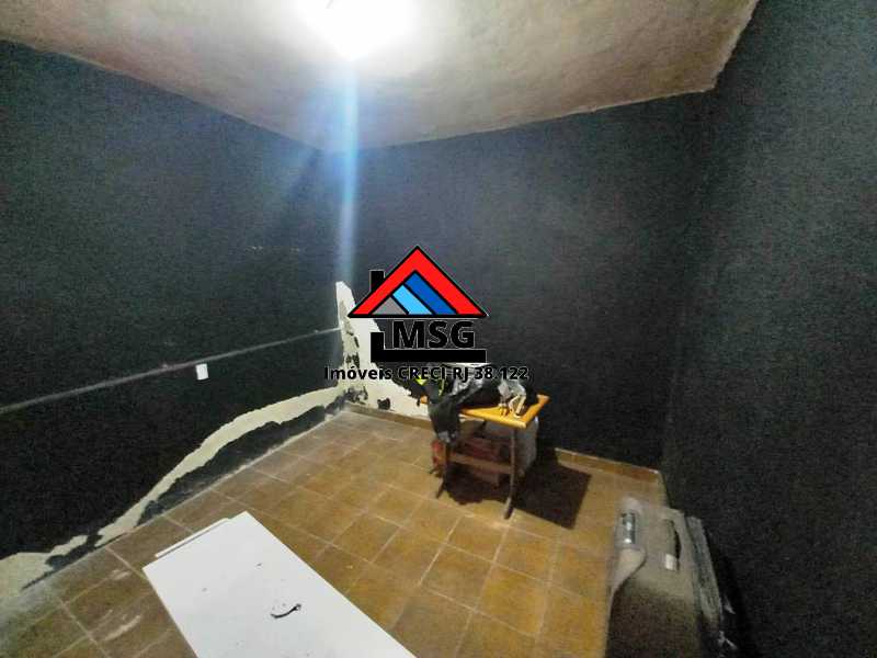 Conheça 29 - 2º quarto do imóvel - Excelente oportunidade para moradia e ou investimento, São 3 casas no mesmo terreno com entrada totalmente independente. - CGCA30050 - 29 29 - 2º quarto - 29